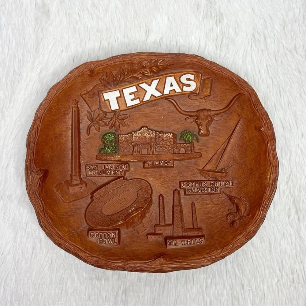 Texas genuine pressed wood souvenir decorative plate